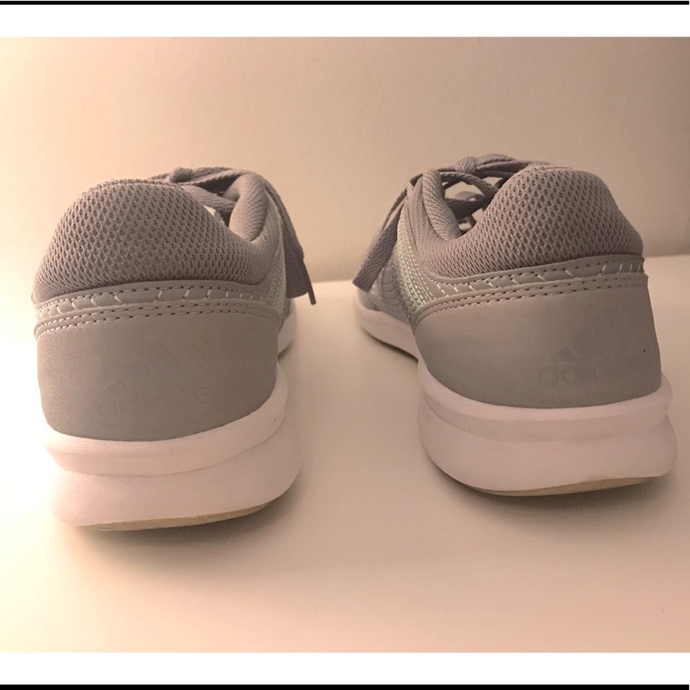 shoes - Picture 4 of 4